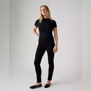 Levi's Women's 311 Shaping Classic Black Skinny Jeans